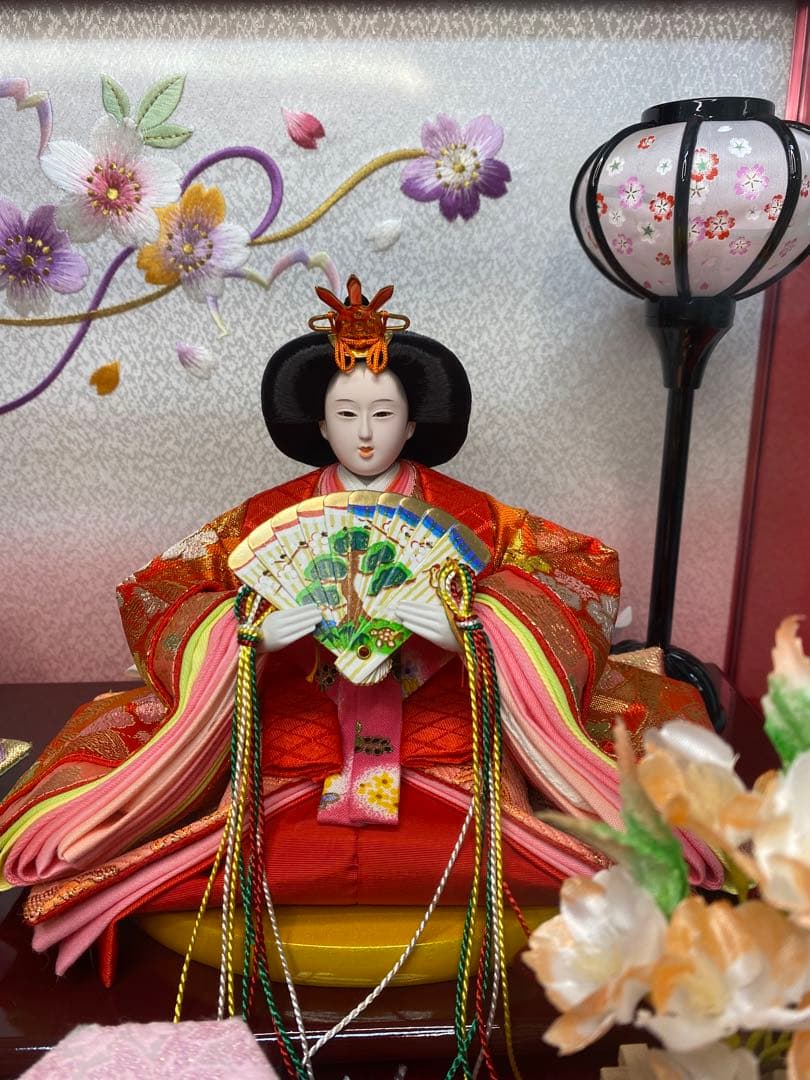 東京久月　雛人形オルゴール付き親王飾り・間口約５８×奥行約３６×高さ約３7㎝