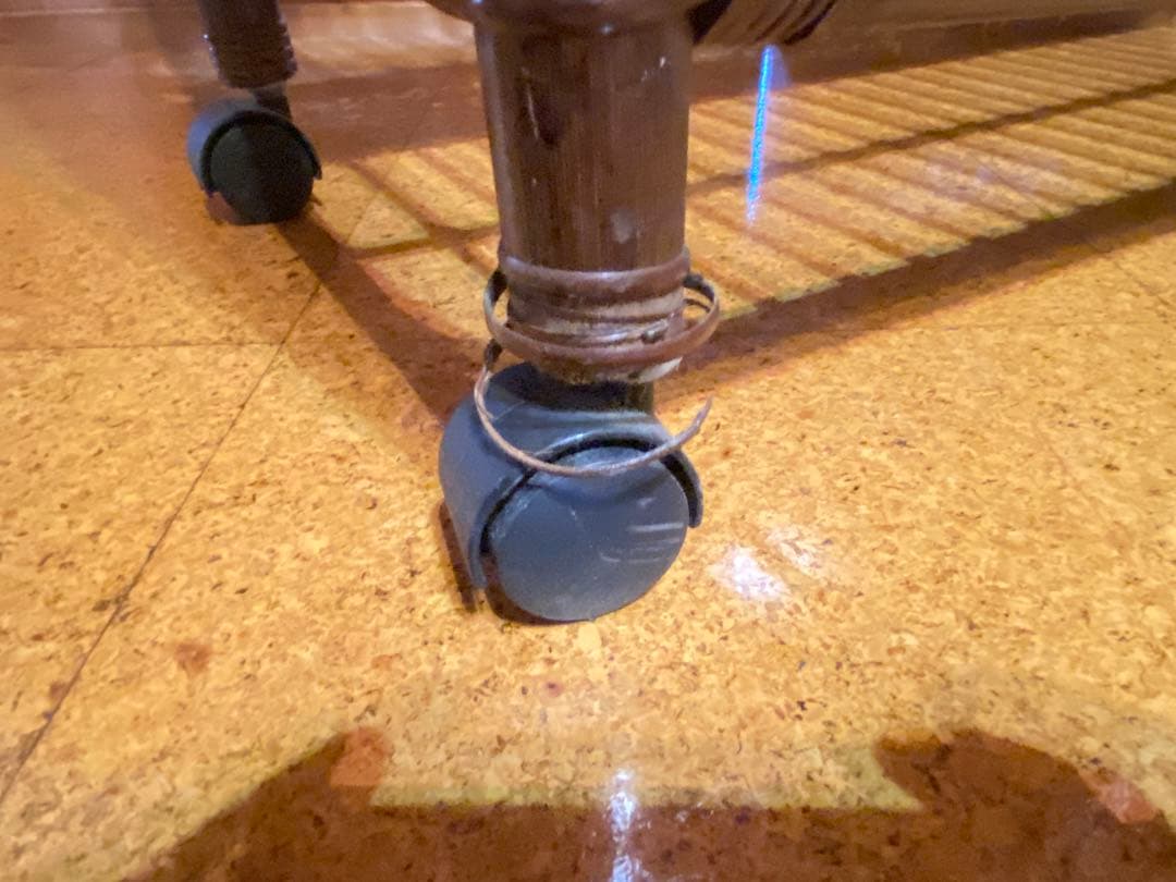 【最終価格】ラタン ラック キャスター付き