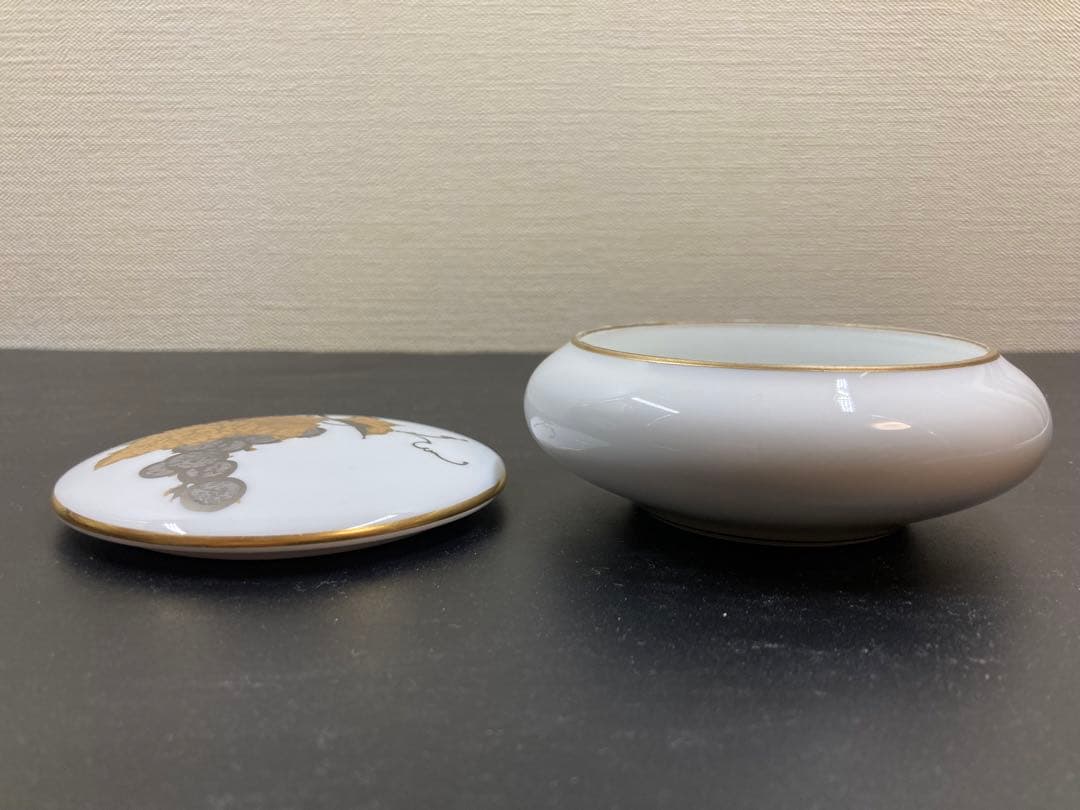 大倉陶園 金蝕ぶどう ボンボニエール　希少品　茶器　小物入れ　ボンボニエーレ