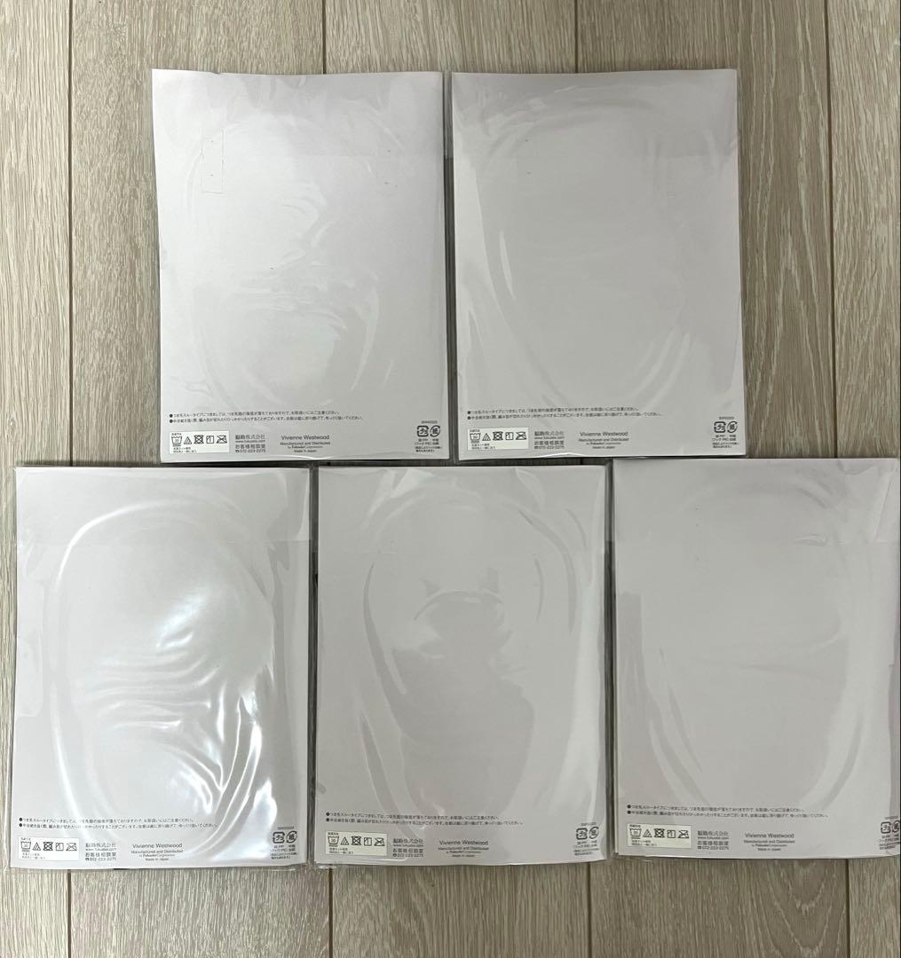 せいら Vivienne Westwood タイツ