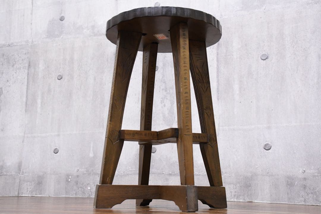 EHK15 伝統工芸 軽井沢彫り スツール 桜彫刻 細密彫刻 丸椅子 飾り台