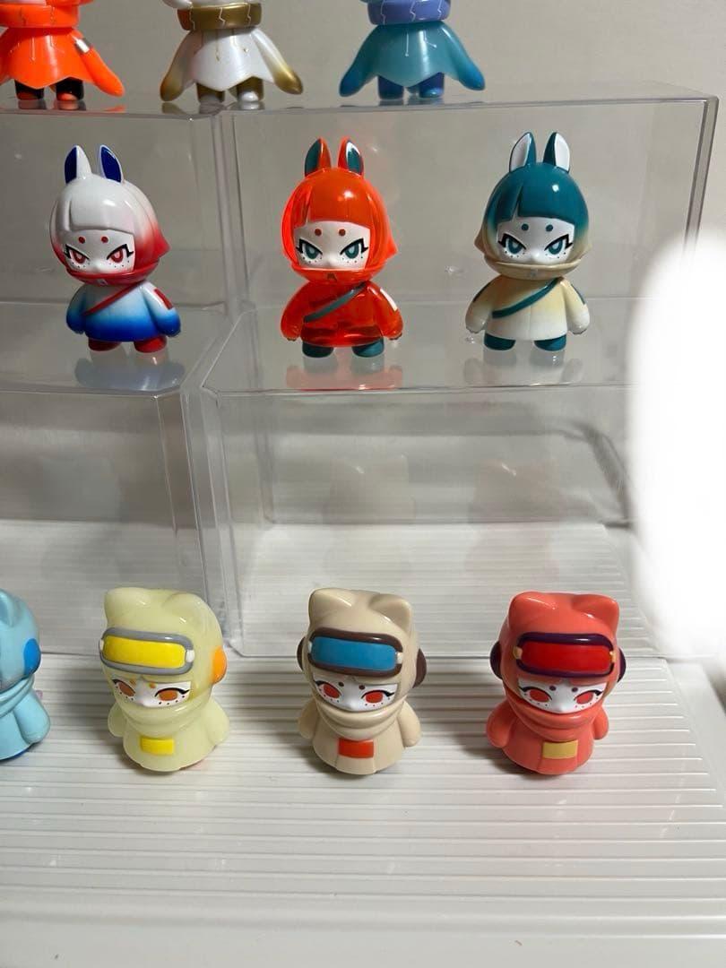 VAGガチャ、デンシコネコ、ソフビ、蓄光