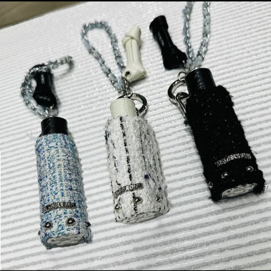 TAMBURINS WEAR Black　キーチェーン　テスター付き