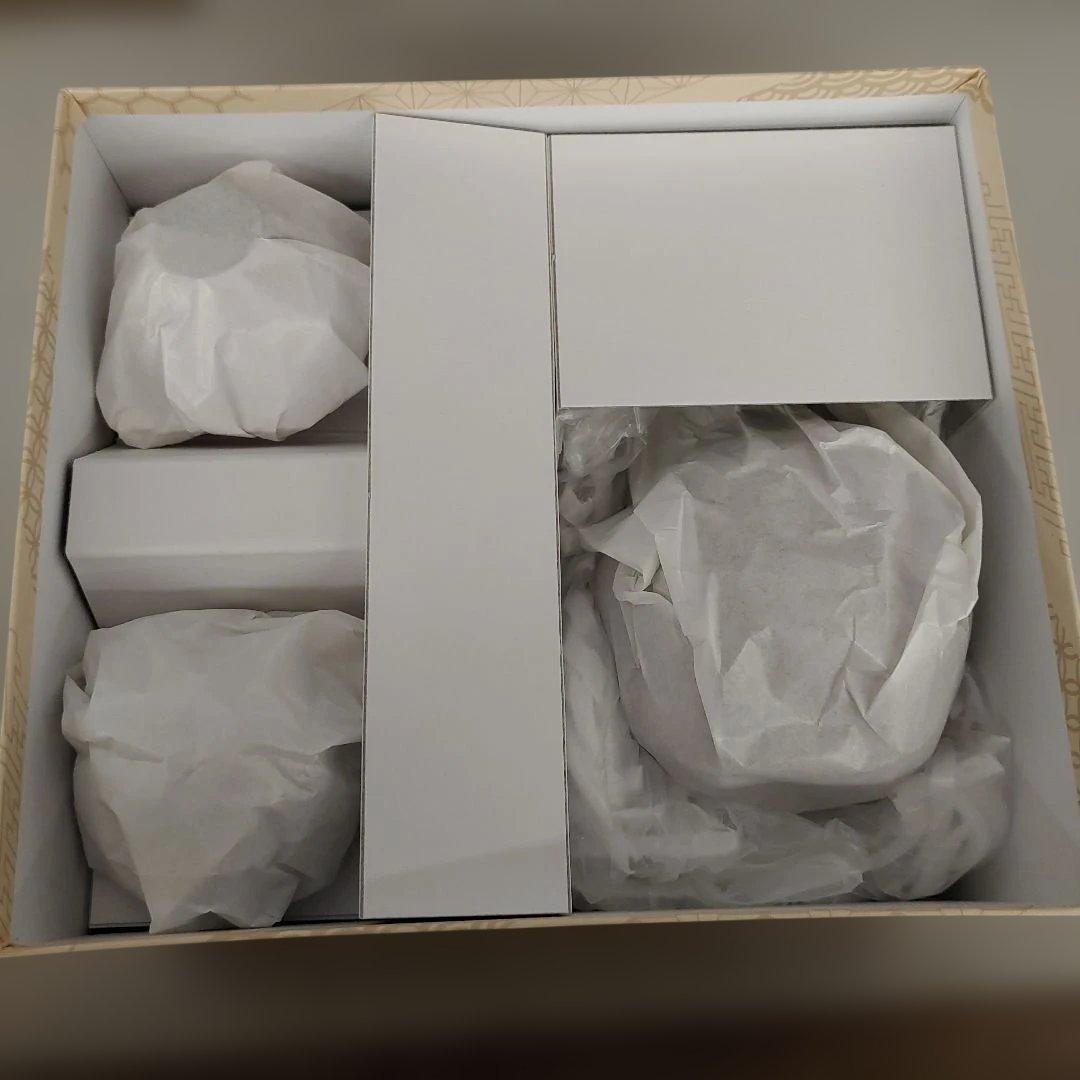 601530 和座の蔵 ぐい呑み 九谷焼 酒器セット 紅白梅 お盆付き