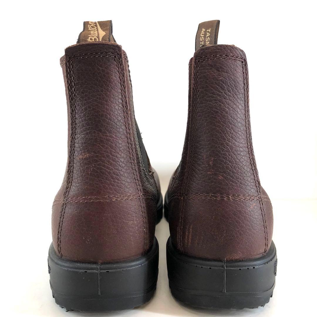 靴 Blundstone