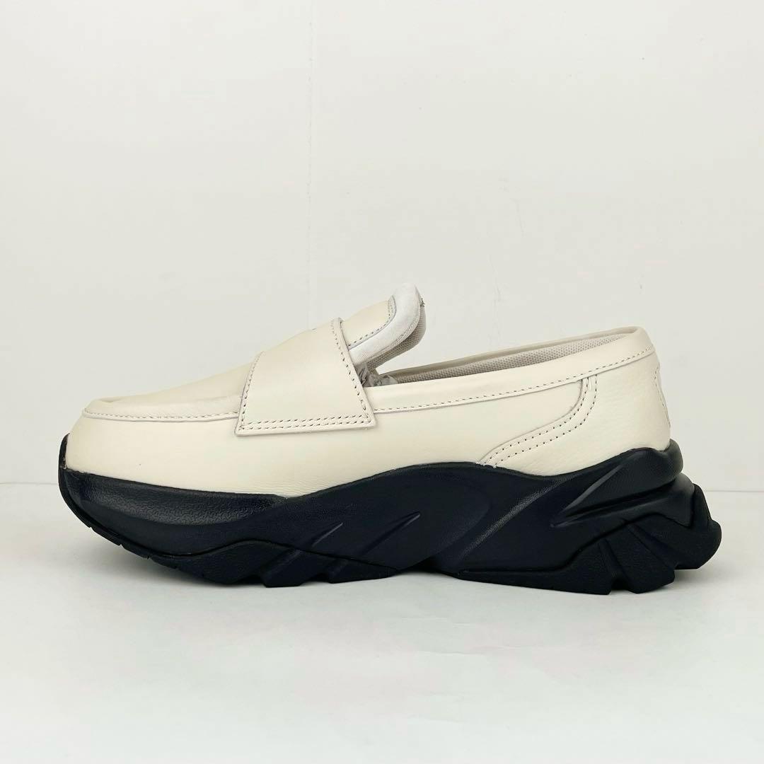 極美品！PUMA ウィメンズローファー　厚底スリッポンスニーカー 23cm