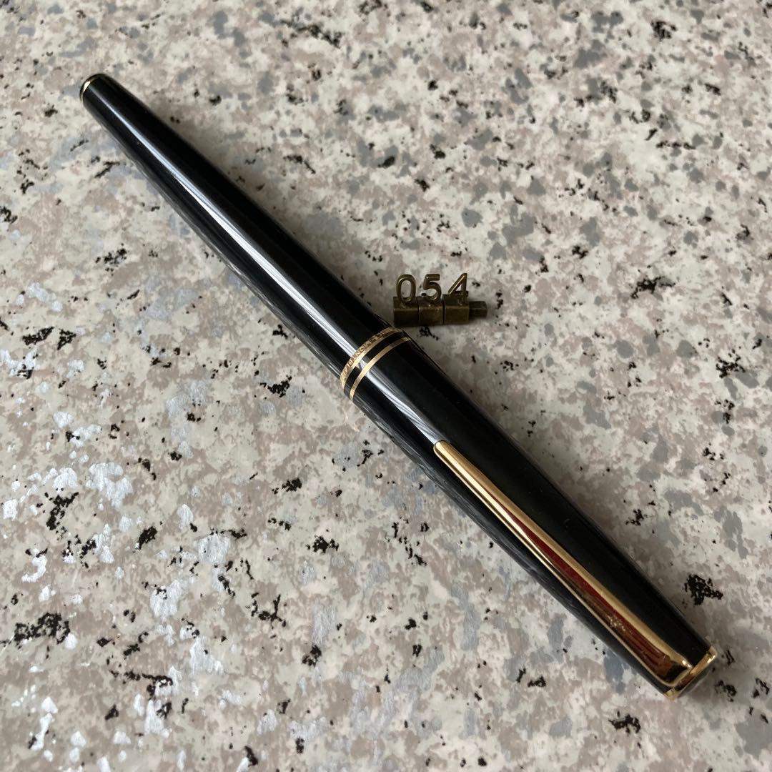 #054 洗浄済み 万年筆 モンブラン MONTBLANC 14k ct