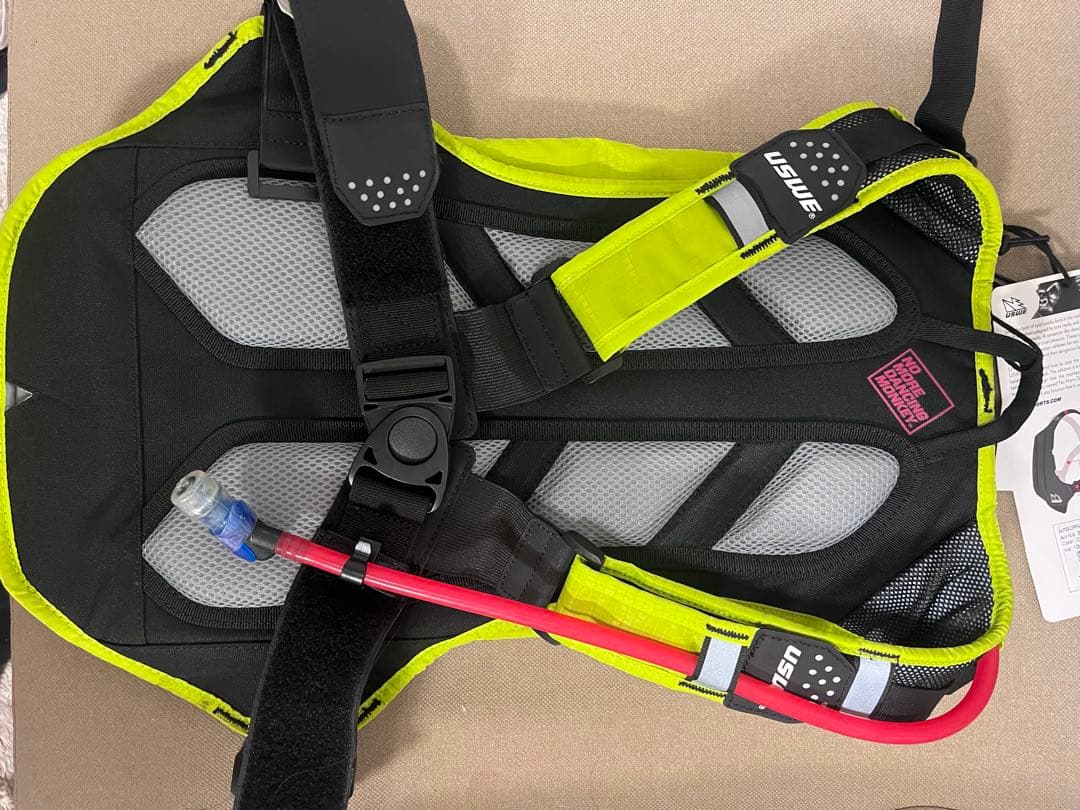 USWE AIRBORNE 15 ハイドレーション