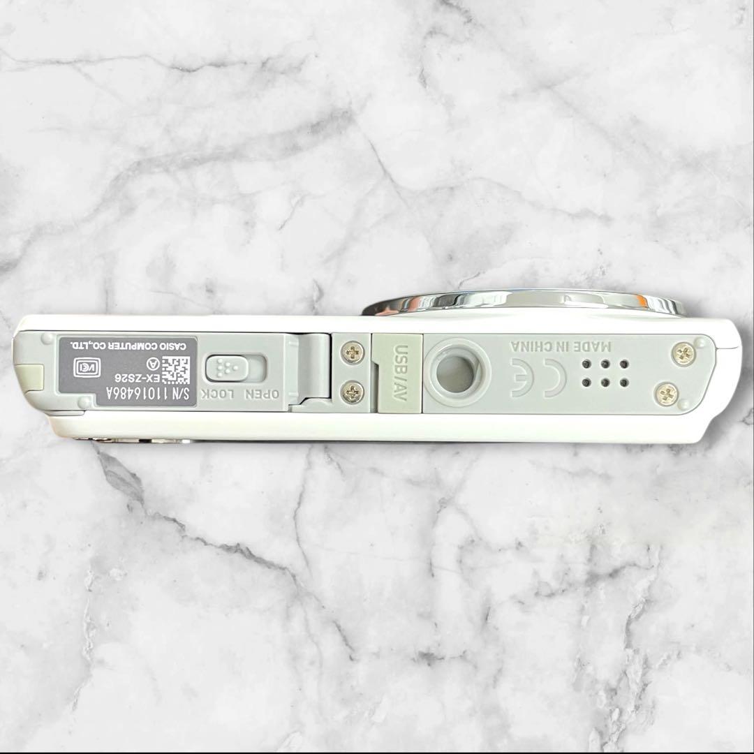 CASIO EXILIM EX-ZS26 ホワイト　電源OK