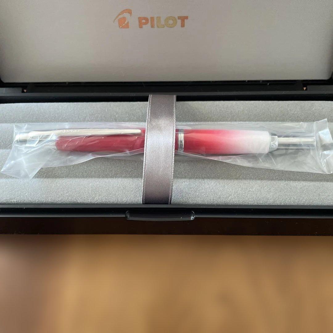 【限定】PILOT キャプレスデジモ「杜の苺」