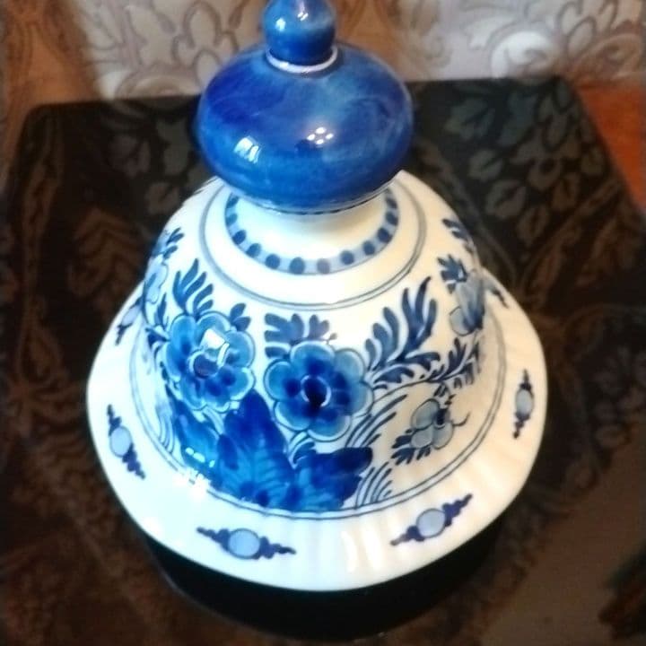 専用になりますヴィンテージ　オランダ　国立デルフト陶器工房製品　蓋付き花器　1点