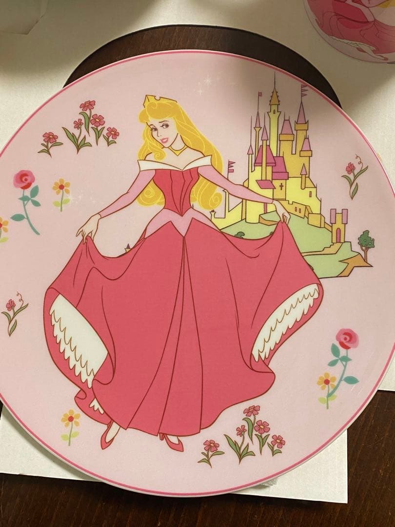 値下げ中★未使用★ ロイヤルドルトン ディズニープリンセス オーロラ 食器セット