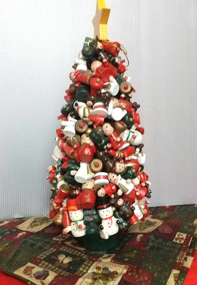 クリスマスツリーB