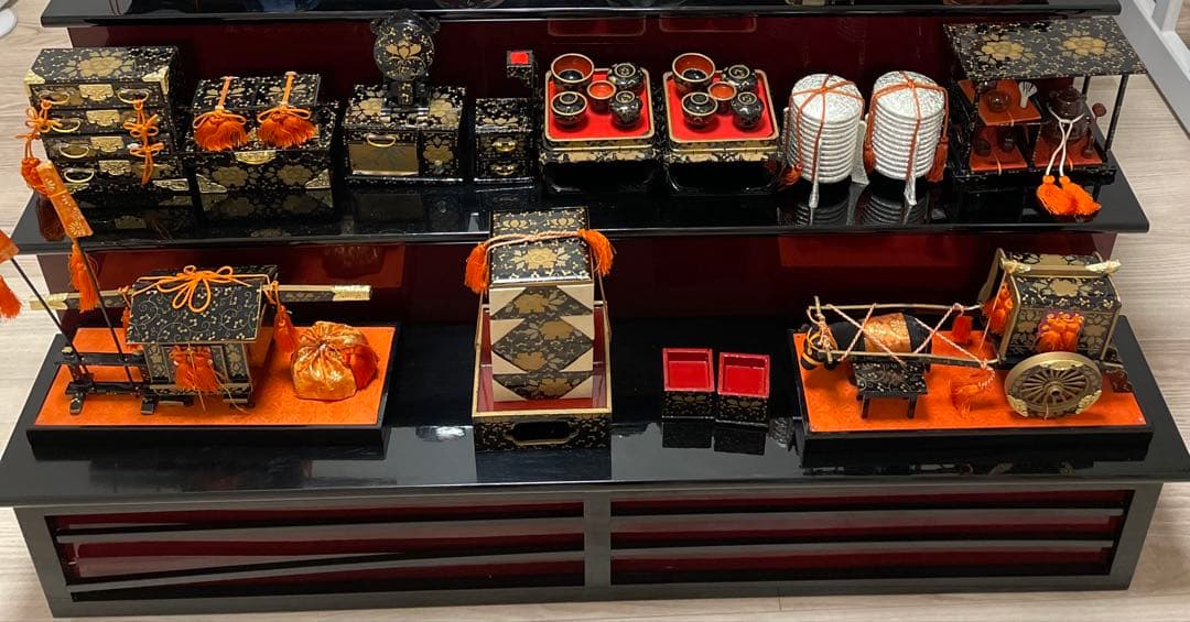 雛人形 五段飾り 雛道具一式 箱あり お雛様なし