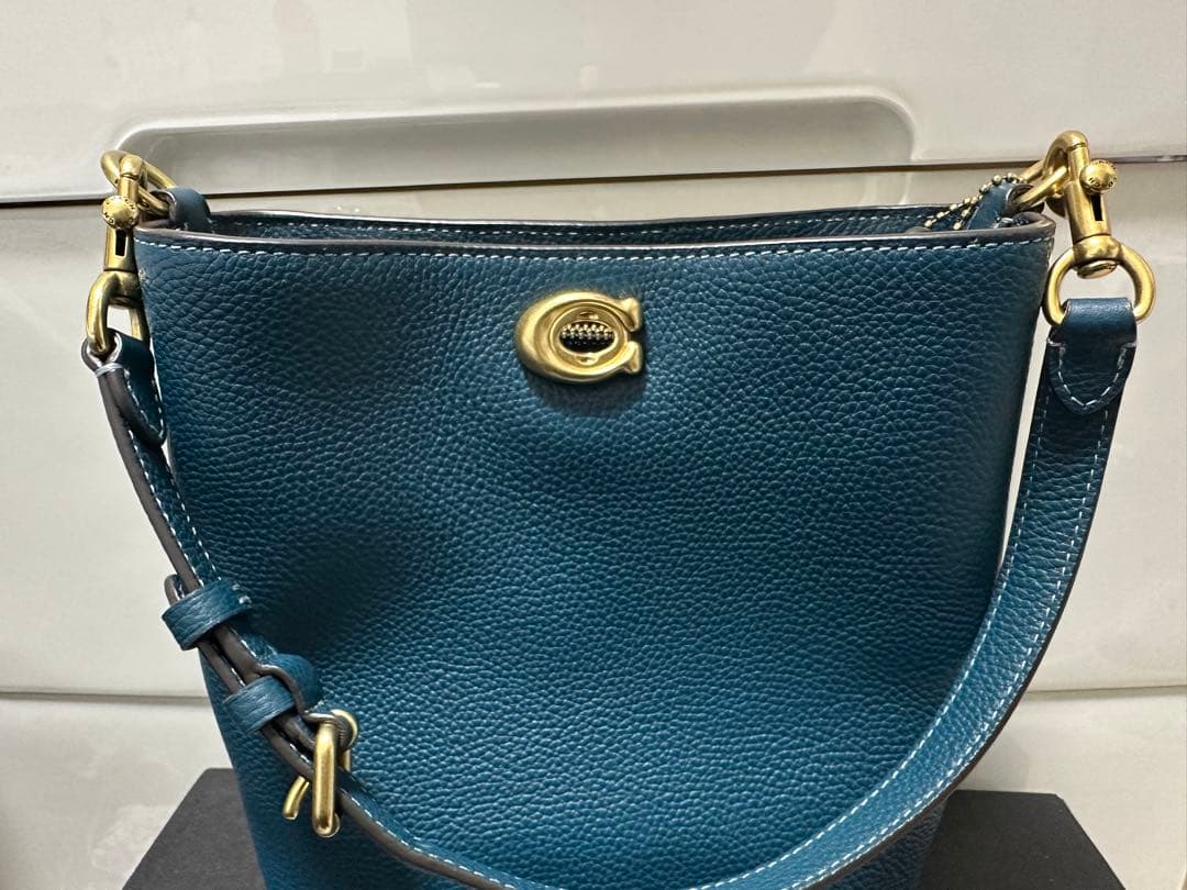 coach ウィロウ19 ソフト バケット バッグ　ブラス/マリン