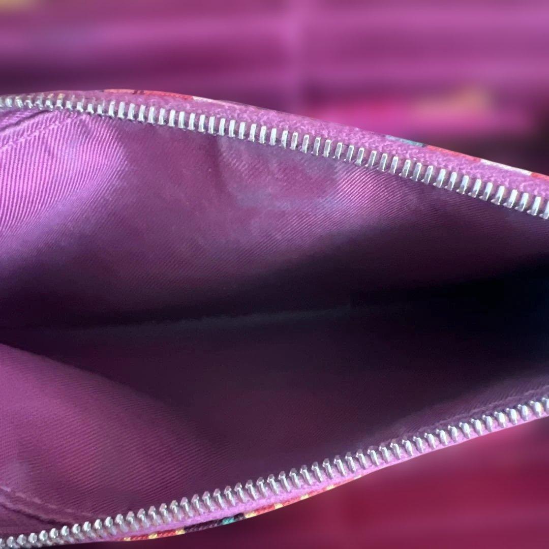 HERMESシルクインロング財布