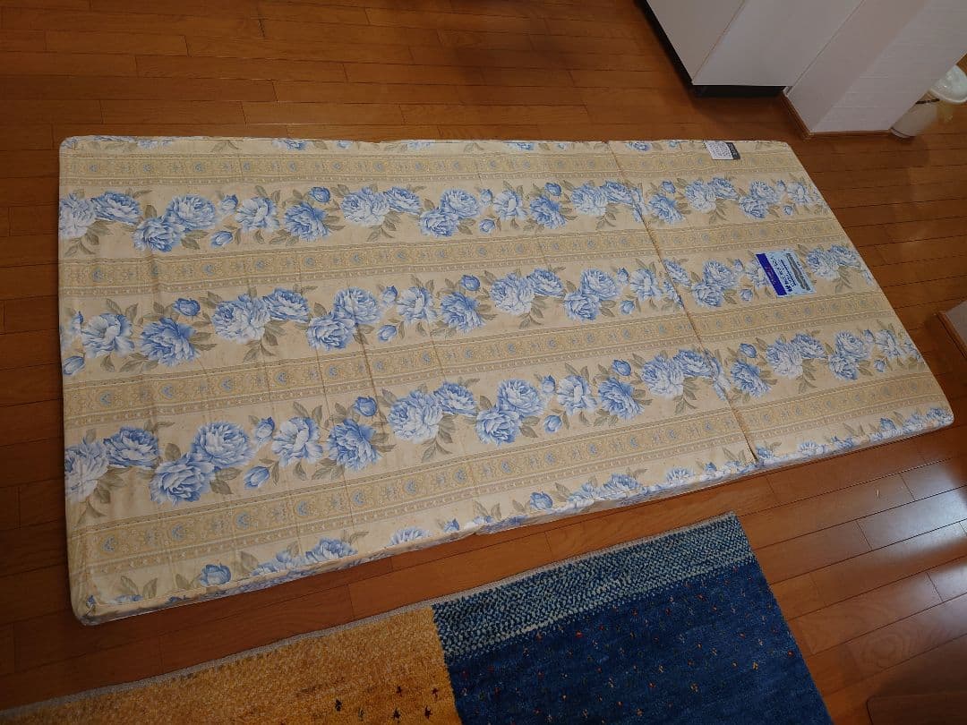 西川 Première カーボアルファ シングル三つ折りマットレス