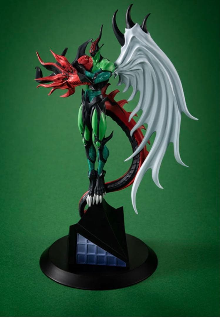 MONSTERS CHRONICLE フレイム・ウィングマン フィギュア