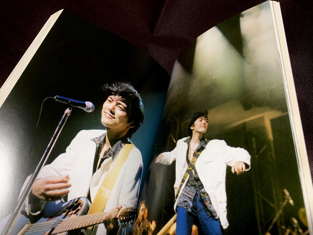 尾崎豊 復刻版 月刊カドカワ 会場限定 他３冊セット