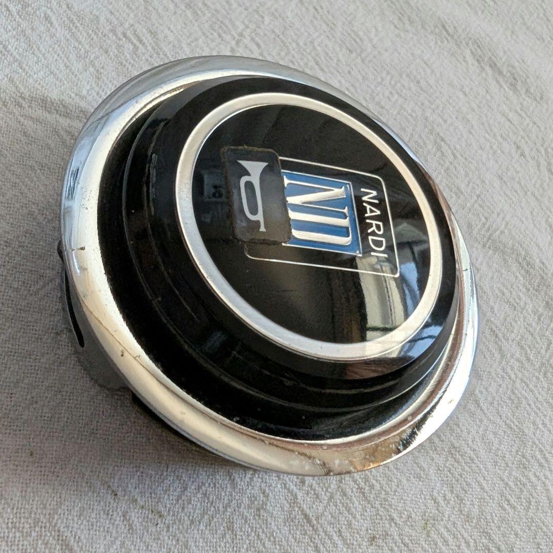 ナルディ　NARDI　ウッドステアリング　ホーンボタン　旧車　レトロ