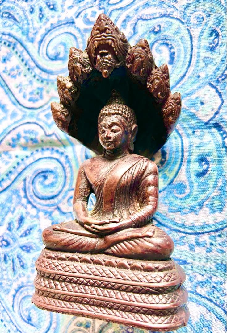 ミラクル起す魂入り仏！タイ国製　チーク木製　克明細工　縦14cmガーナ神と釈尊像