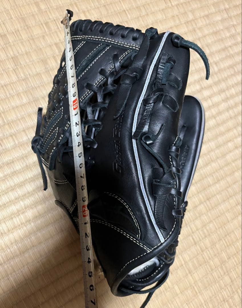 ミズノ グローバルエリート ブラックグローブ 右投げ用　他3品セット