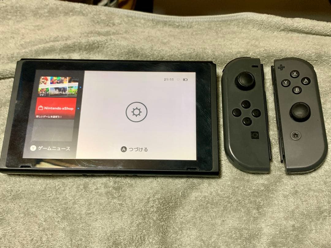 【値下げ中早い者勝ち！】Nintendo Switch 本体　Joy-Con付き