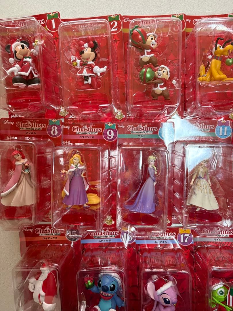 ディズニー クリスマスフィギュアセット 20体　ハッピーくじ