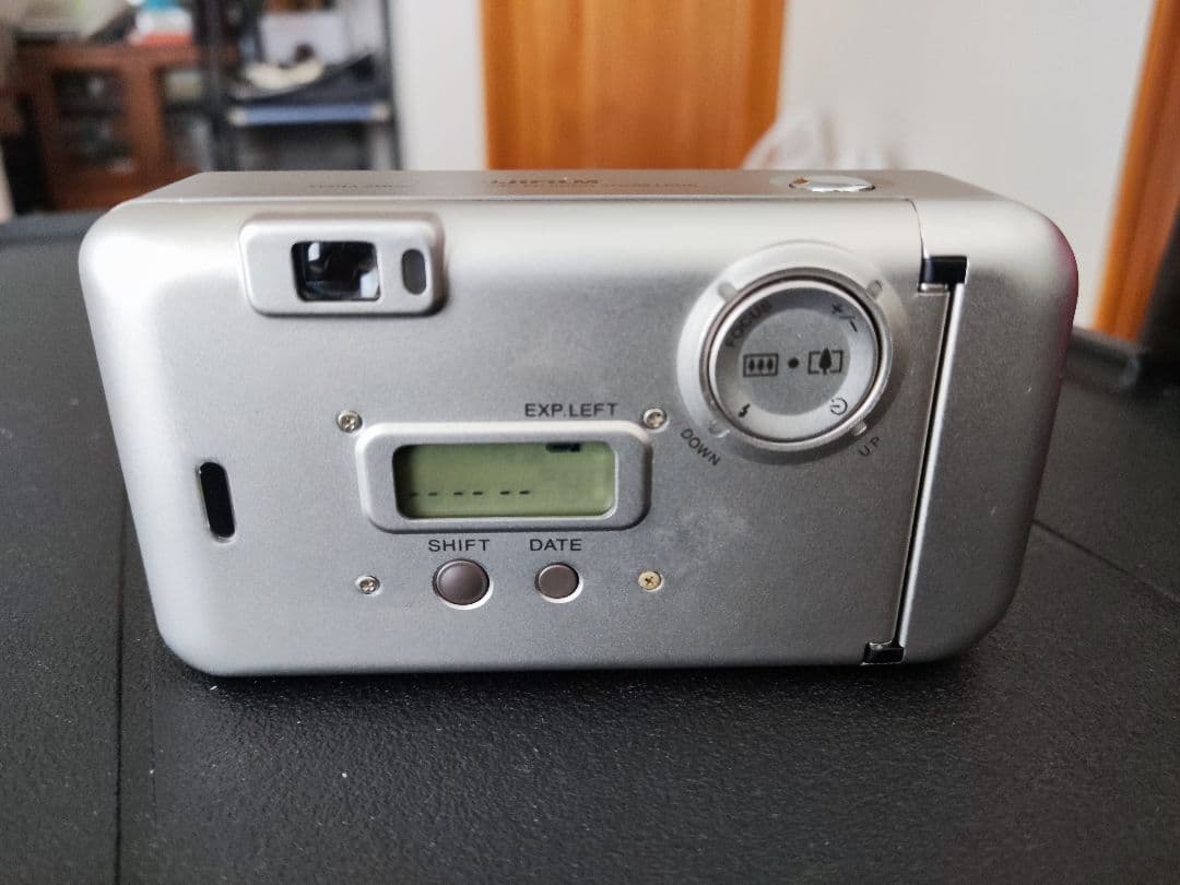 FUJIFILM TIARA ZOOM コンパクトフィルムカメラ おまけ付き