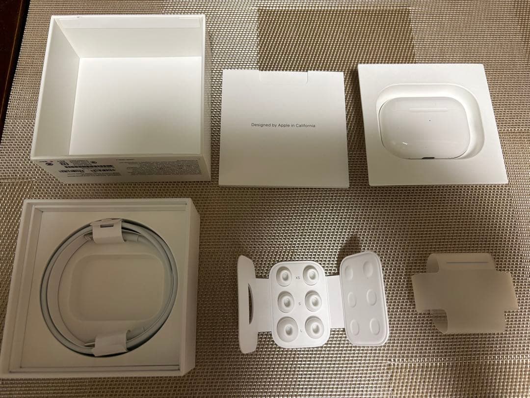 イヤホン MQD83J/A Air Pods Pro (2nd generation)