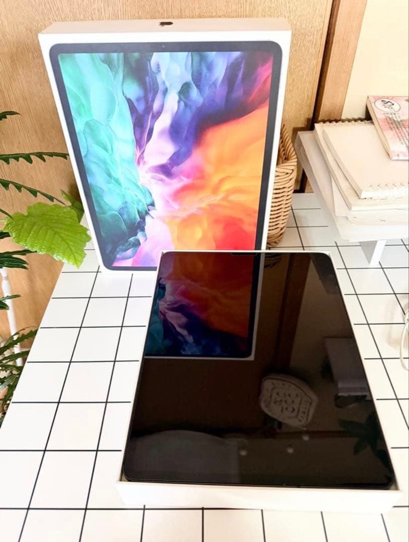 iPad Pro 12.9in(第4世代) スペースグレー+アップルペン第2世代