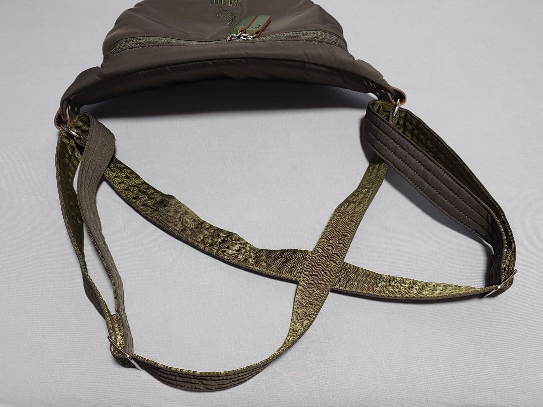 ノルンマーニ　N/ORN Mani ヒップシート カーキ