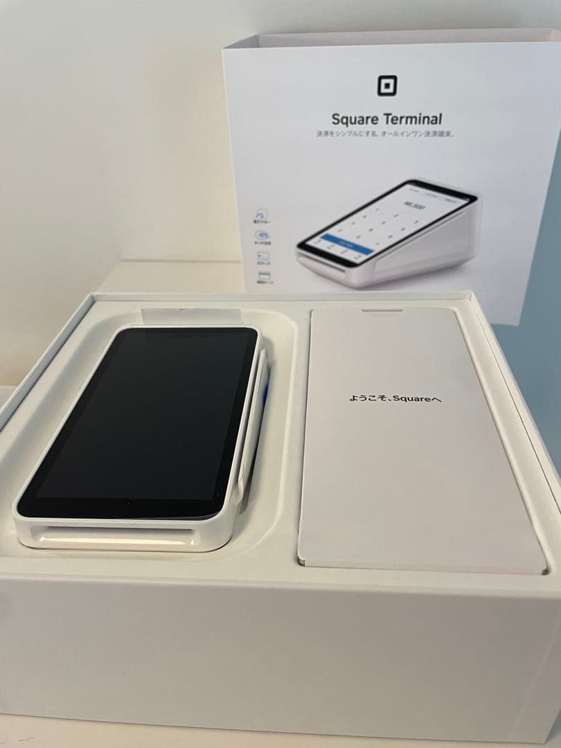 Square Terminal ホワイト