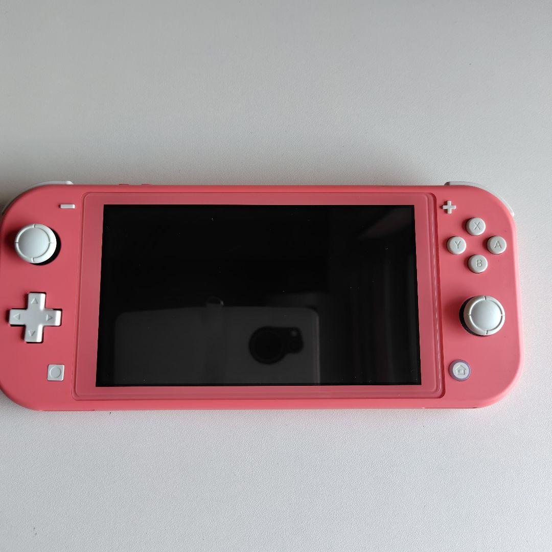 任天堂　Switch　Lite本体　コーラル