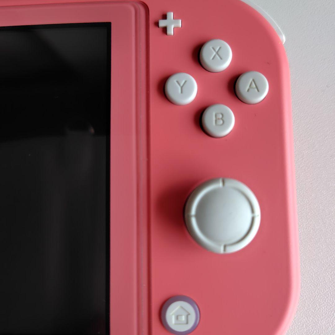 任天堂　Switch　Lite本体　コーラル