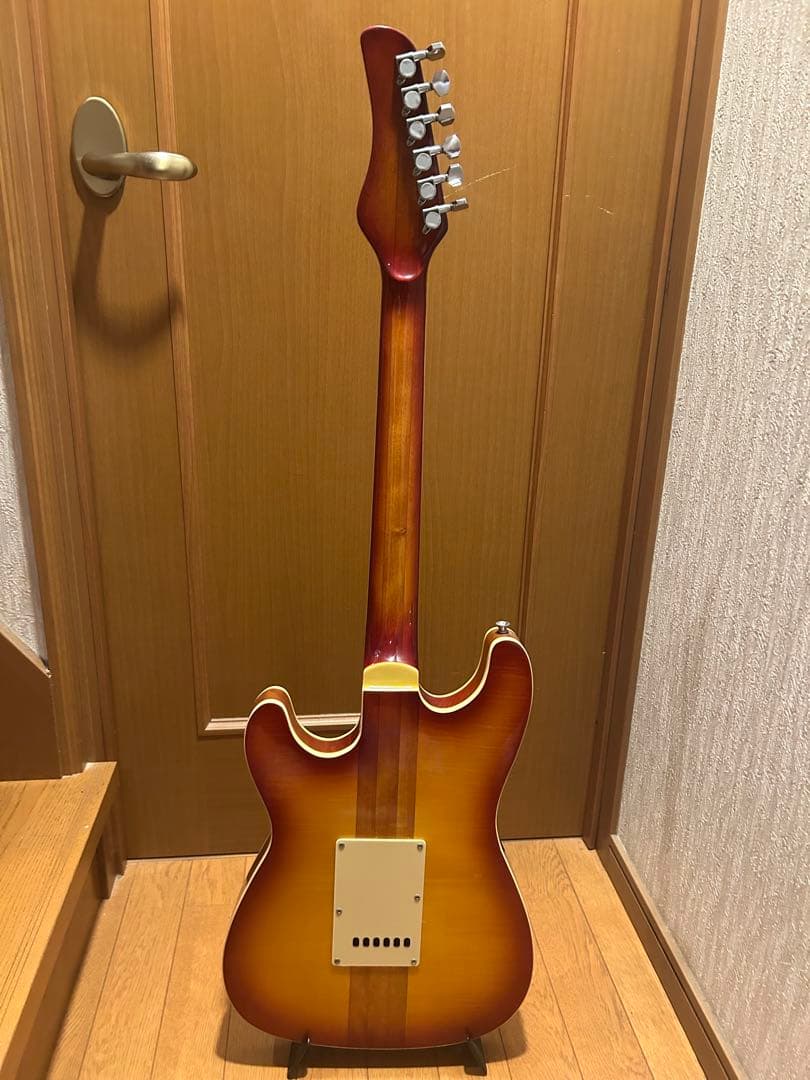 スティービーレイヴォーン　ストラト　ハミルトン　Main 風　ギター！　希少！