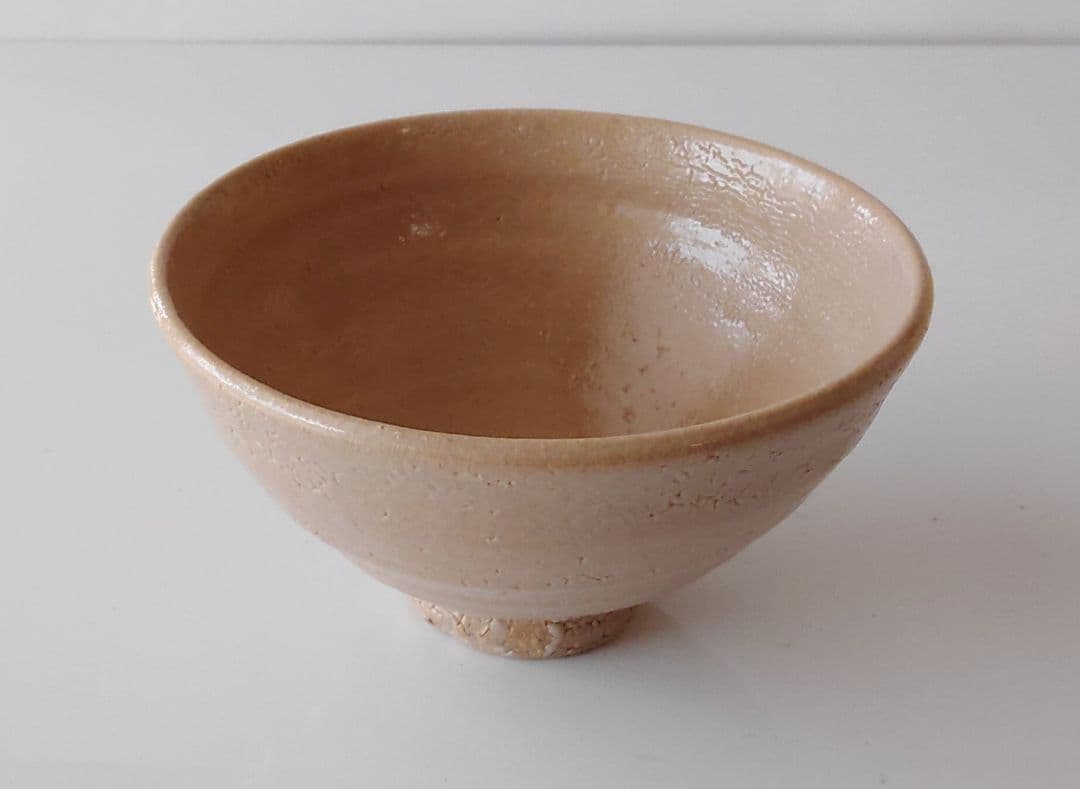 かいらぎ唐津　井戸碗　手造　唐津焼　岡本作礼　作家　登り窯