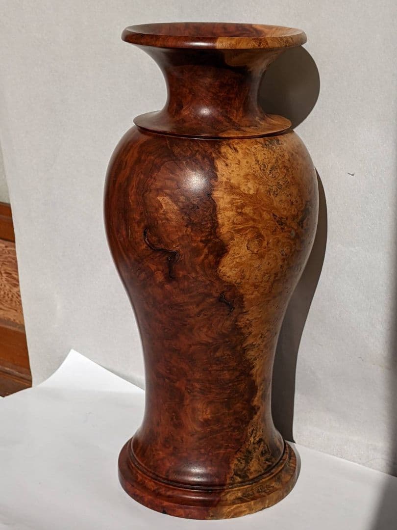ケヤキ玉杢　①　花瓶　壺　珍品　高級品　入手困難