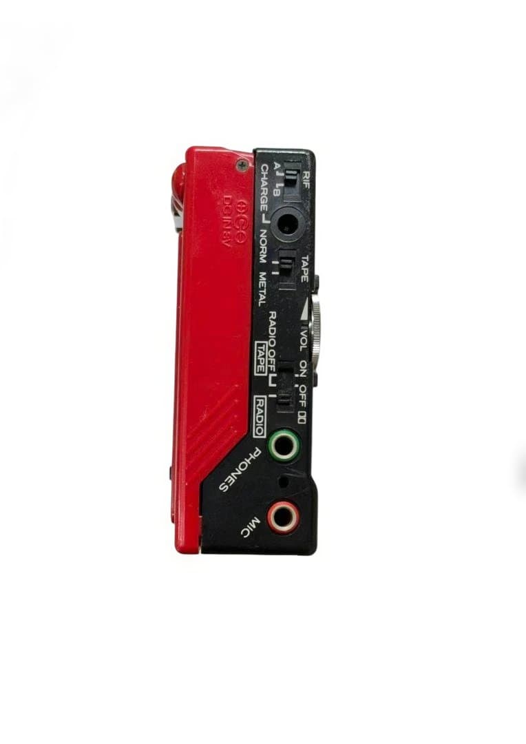 HITACHI カセットプレーヤー レッド