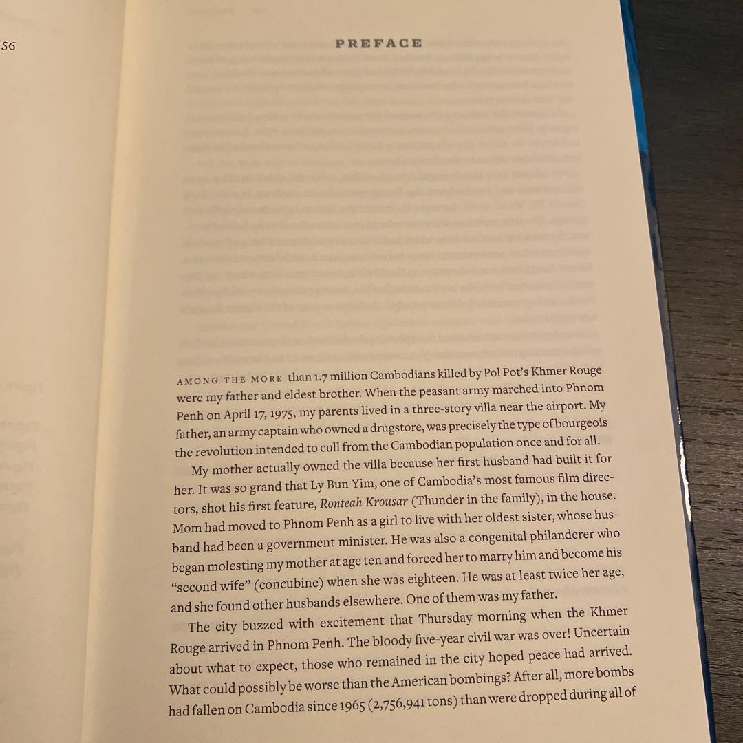 洋書 Aid dependence in Cambodia