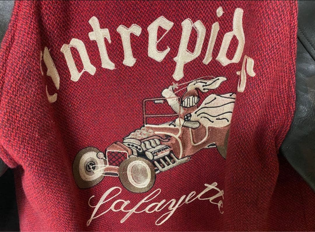 フェローズ　スタジャン　バンブルビー　チェーンステッチ