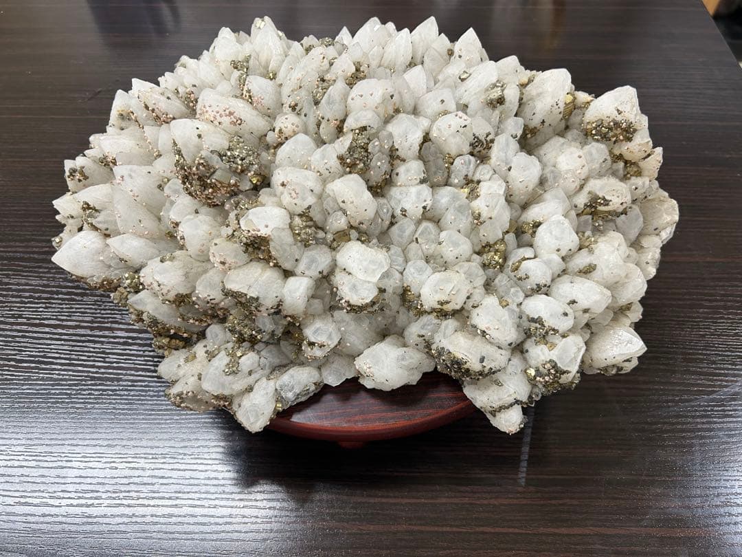 クォーツとパイライトの置物 約30cm 黄鉄鉱　水晶