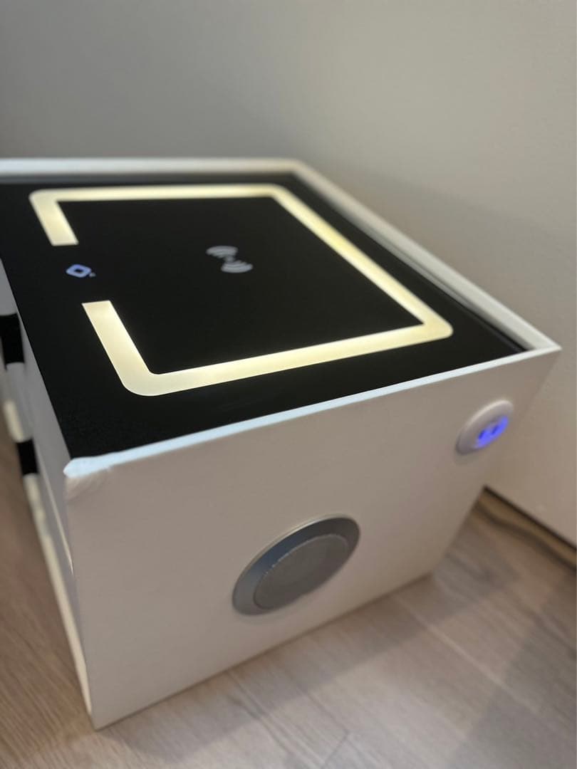 スマートテーブル　テーブルに置くだけ充電可❗️収納あり❗️