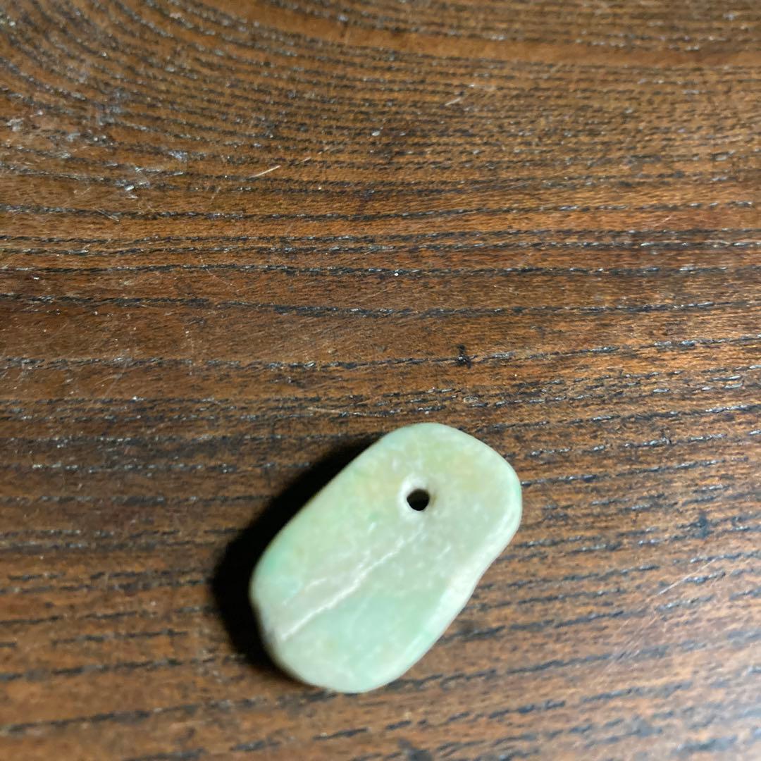 赤札閉店セール❗️【ギャラリー三益】古美術　翡翠勾玉