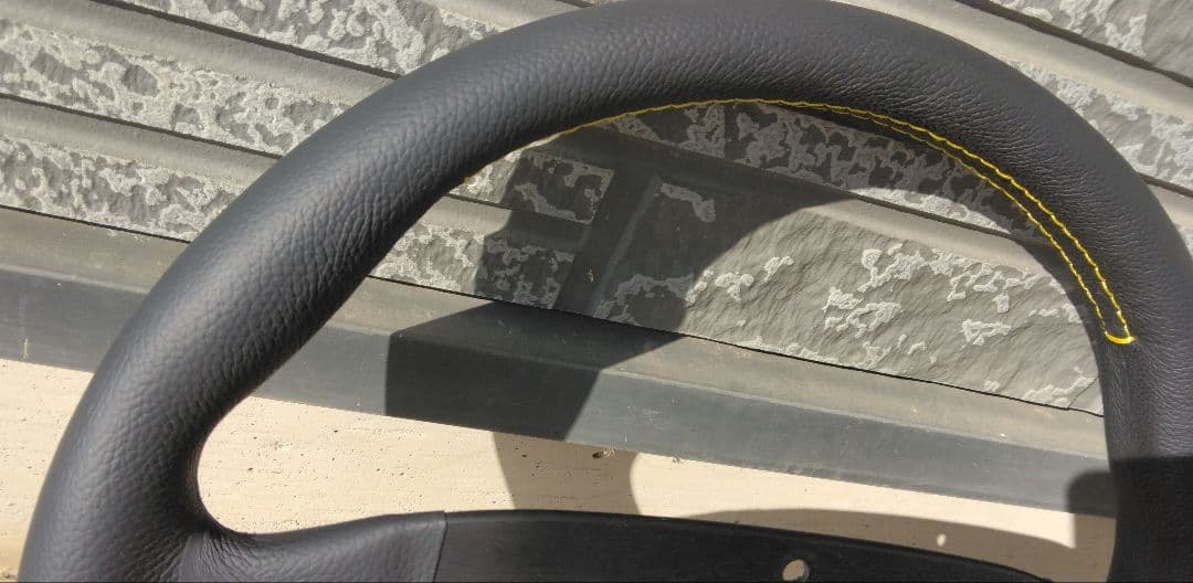 す*ー様 momo ヴェローチェ 32パイ ホーンボタン付き