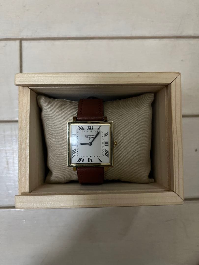 Vague Watch Co ヴォーグウォッチ Carre カレ ホワイト文字盤