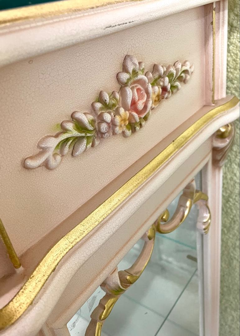 ロココ調 姫家具 花柄 ガラスキャビネット 薄ピンクベージュ 美品
