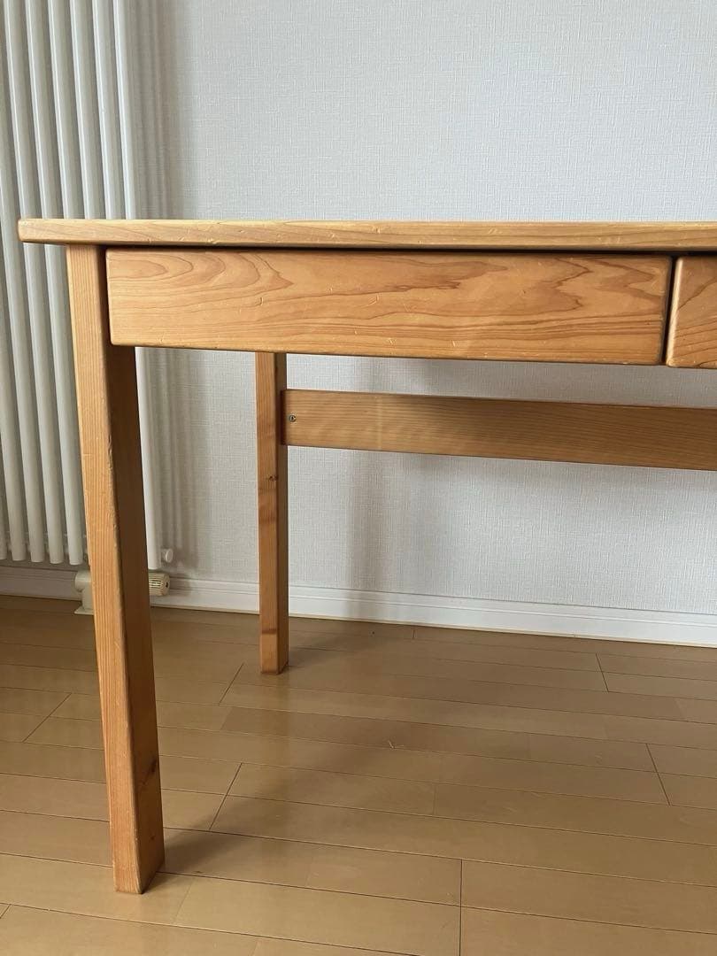 manmaruキシル　机　XYL　無垢ひのき　４本脚　Mサイズ