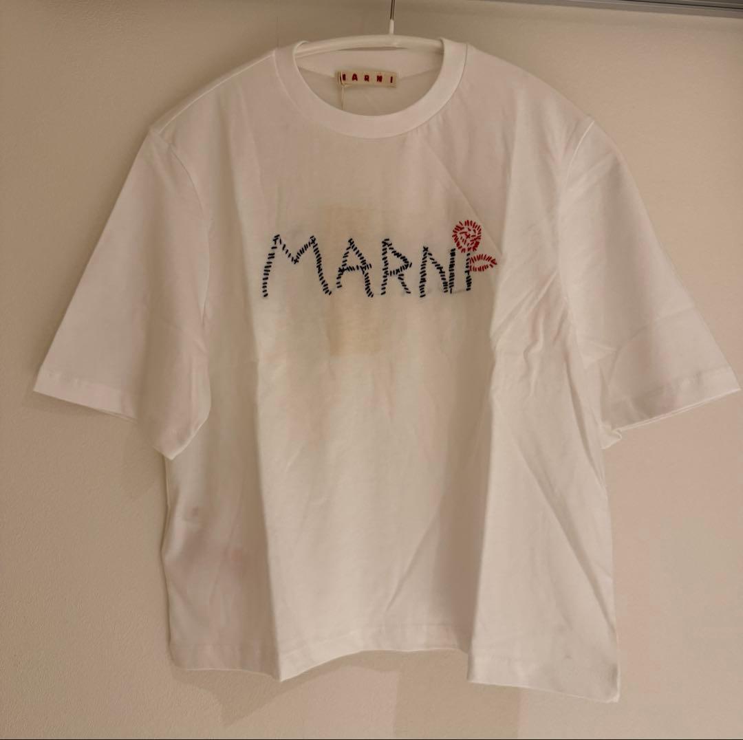 【専用】新品★MARNI ロゴ刺繍 Tシャツ 半袖 14Y レディースМ相当