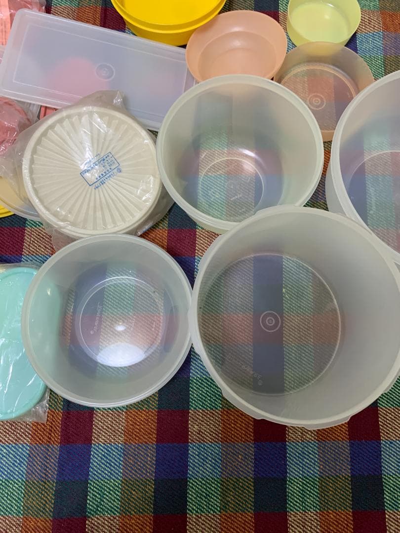 タッパーウェア ふたと容器 大量セット お得なまとめ売り TW-063